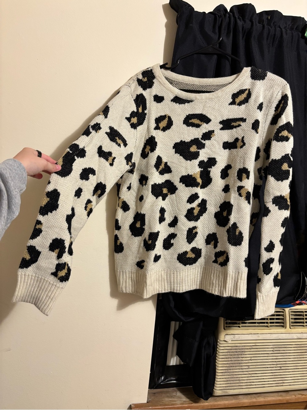 SHEIN Cream Leopard Crewneck Sweater with Black & Tan Spots